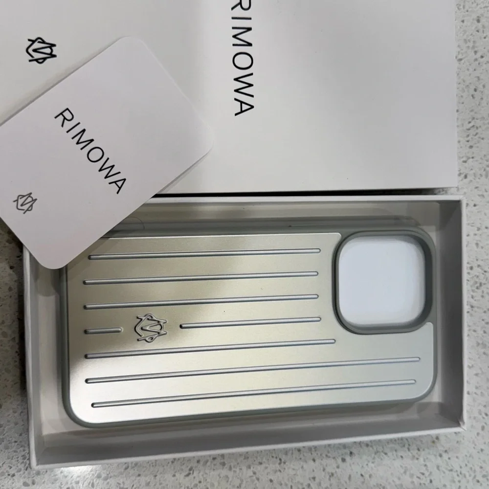 RIMOWA Metallic Phone Case